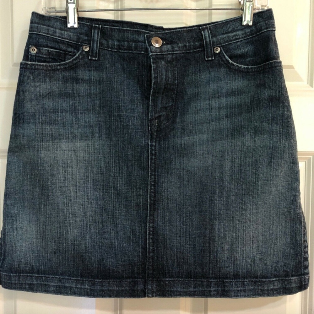 David Kahn Classic Jean Mini Skirt Dark Wash Denim 28 Women’s 8